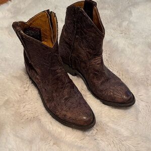 Womens Dark Brown zip Western Boots